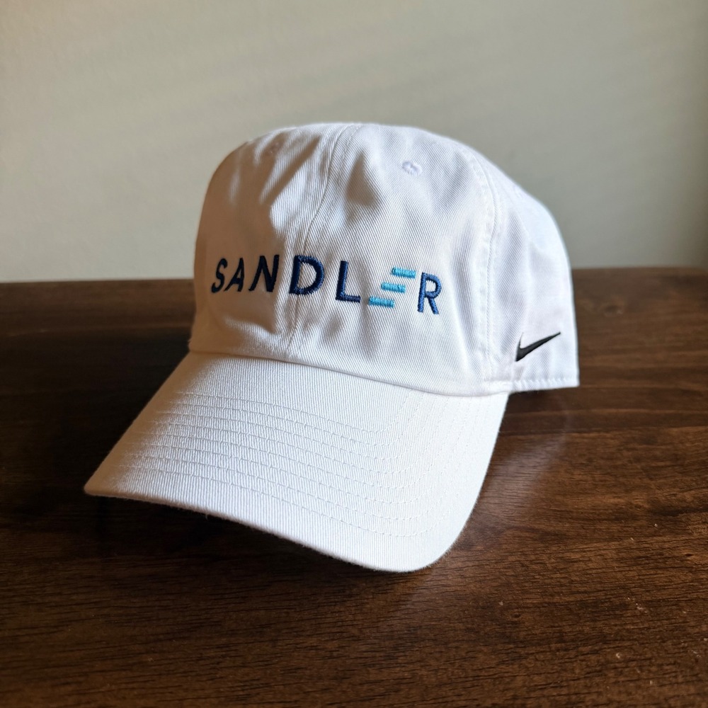 Nike Heritage 86 Sandler Embroidered Golf Hat Mens White Adjustable Dad Cap Logo